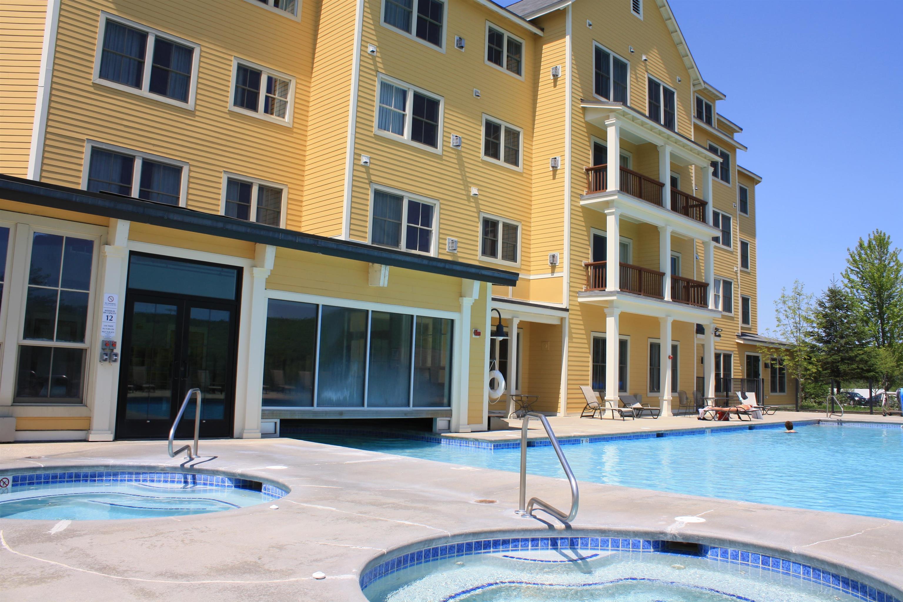 447 Qtr. I I I Jackson Gore Inn