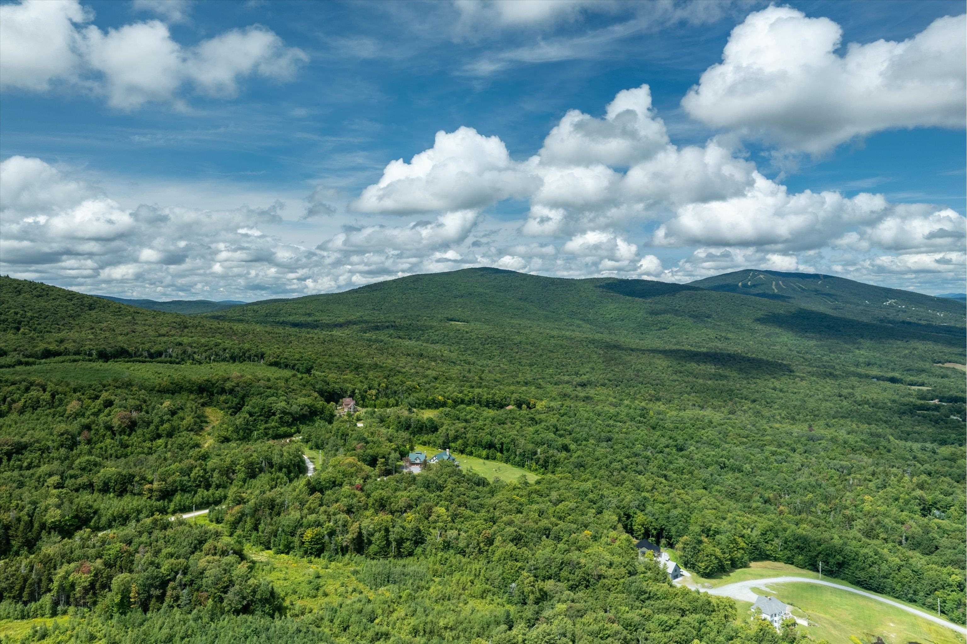 000 Hemlock Hill Road Unit: 2