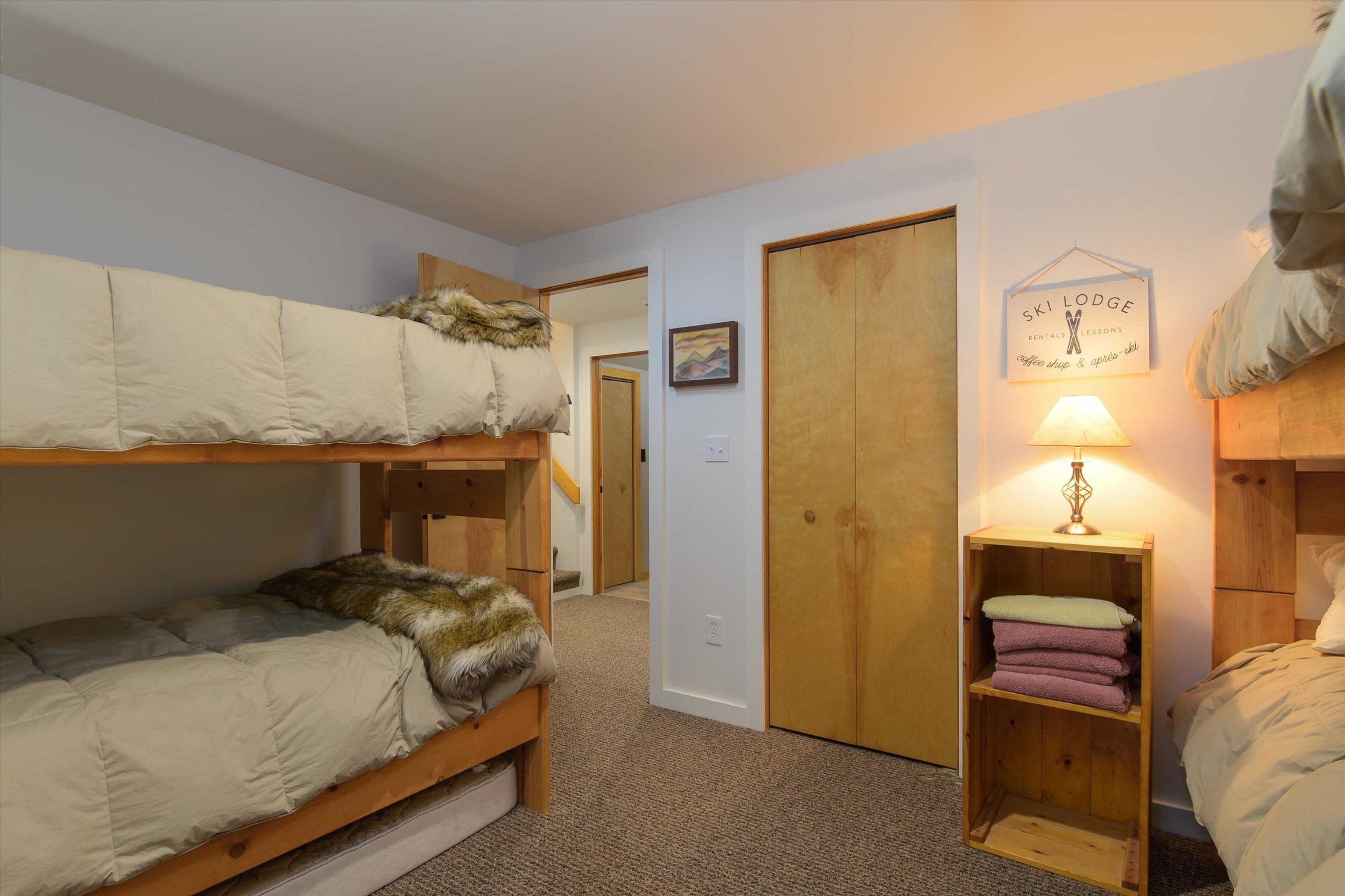 88 North Village Road Unit: 1