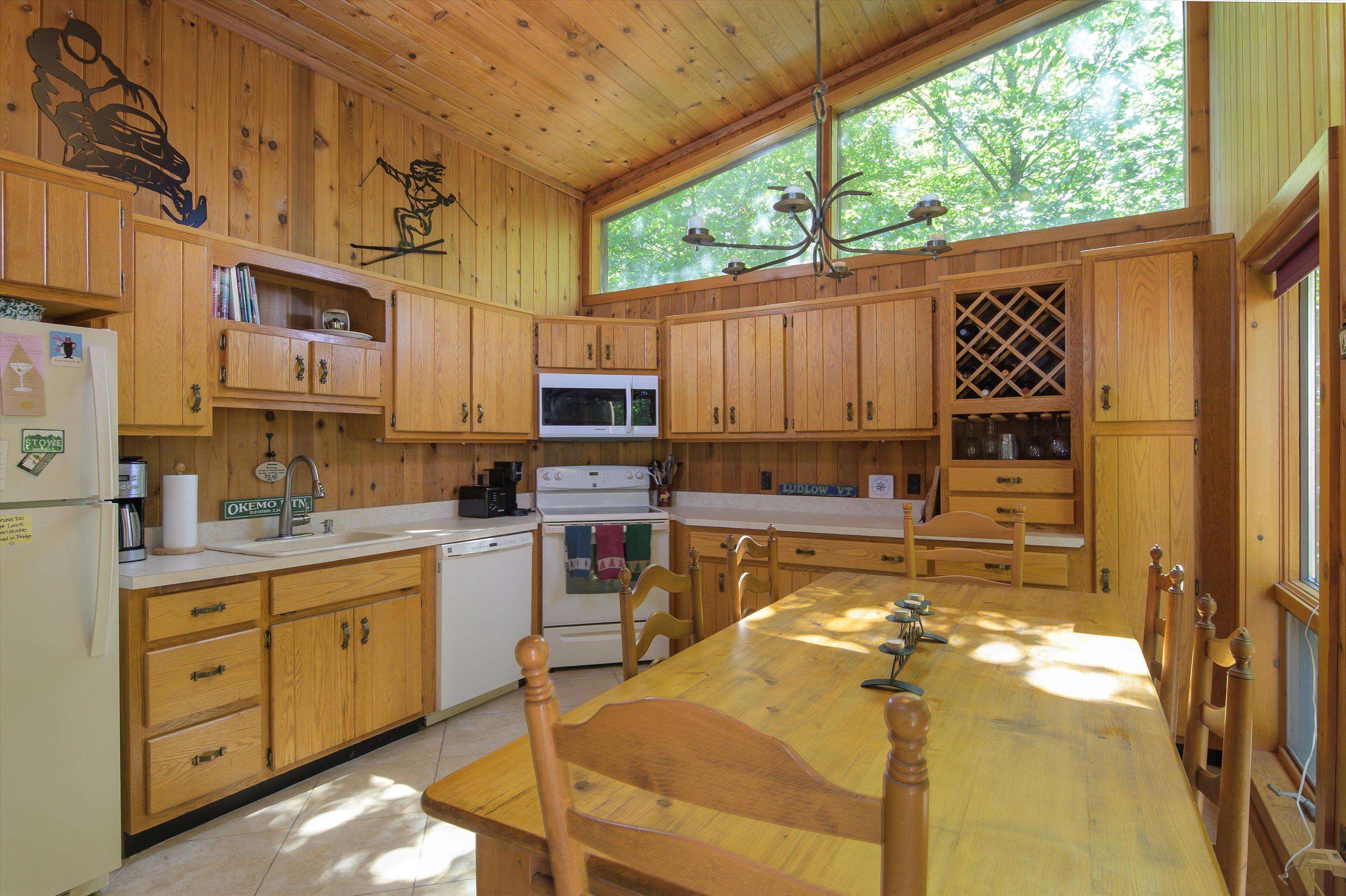 667 West Hill Road
