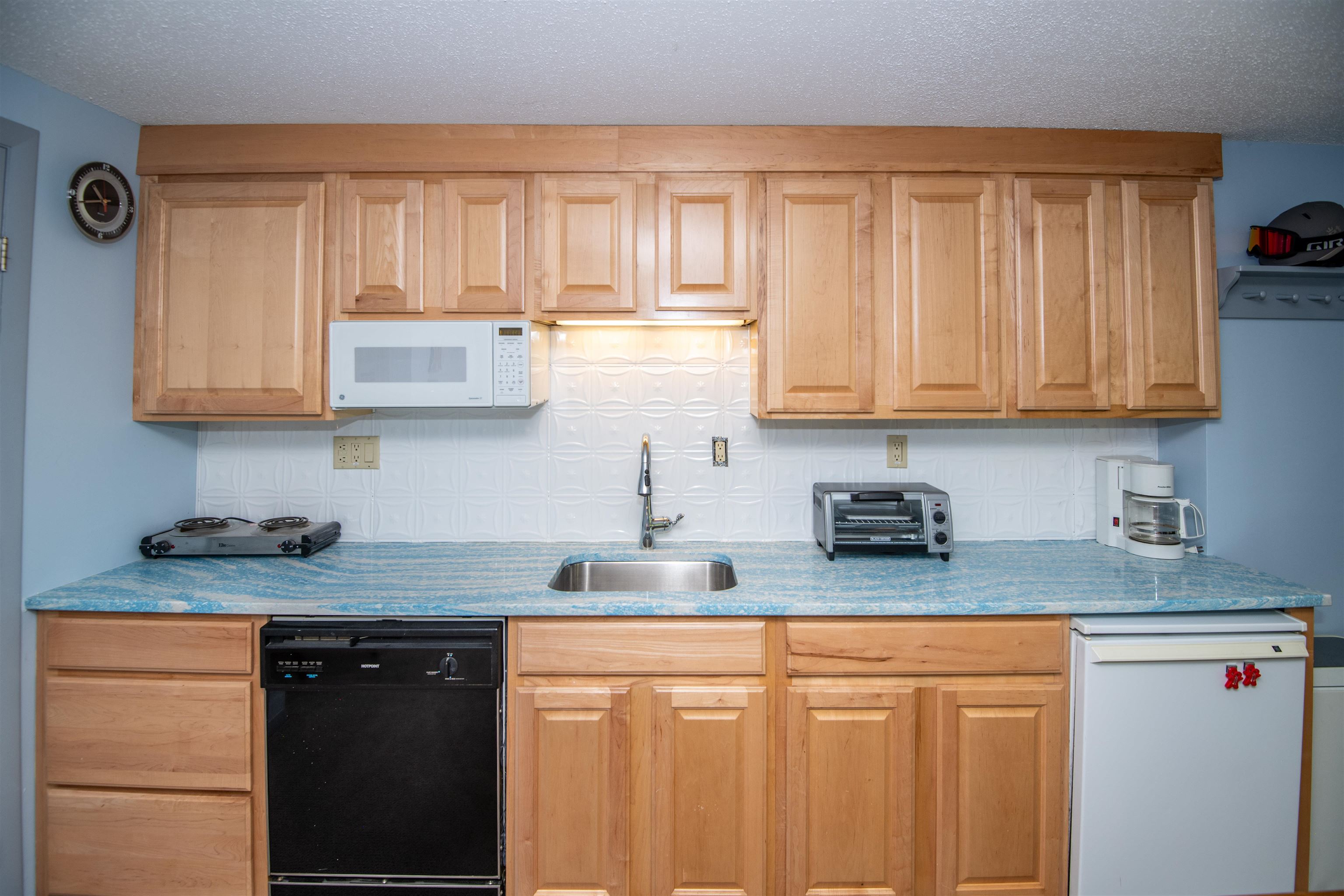 38 Rimrock Road Unit: 3B