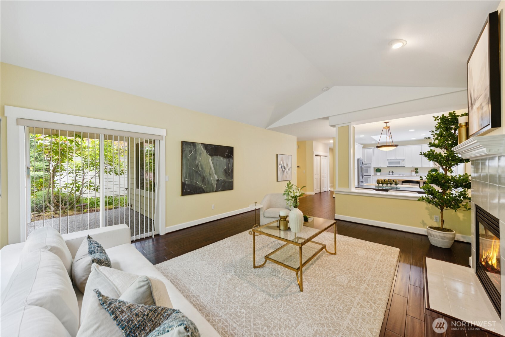 2218 Cascade Court