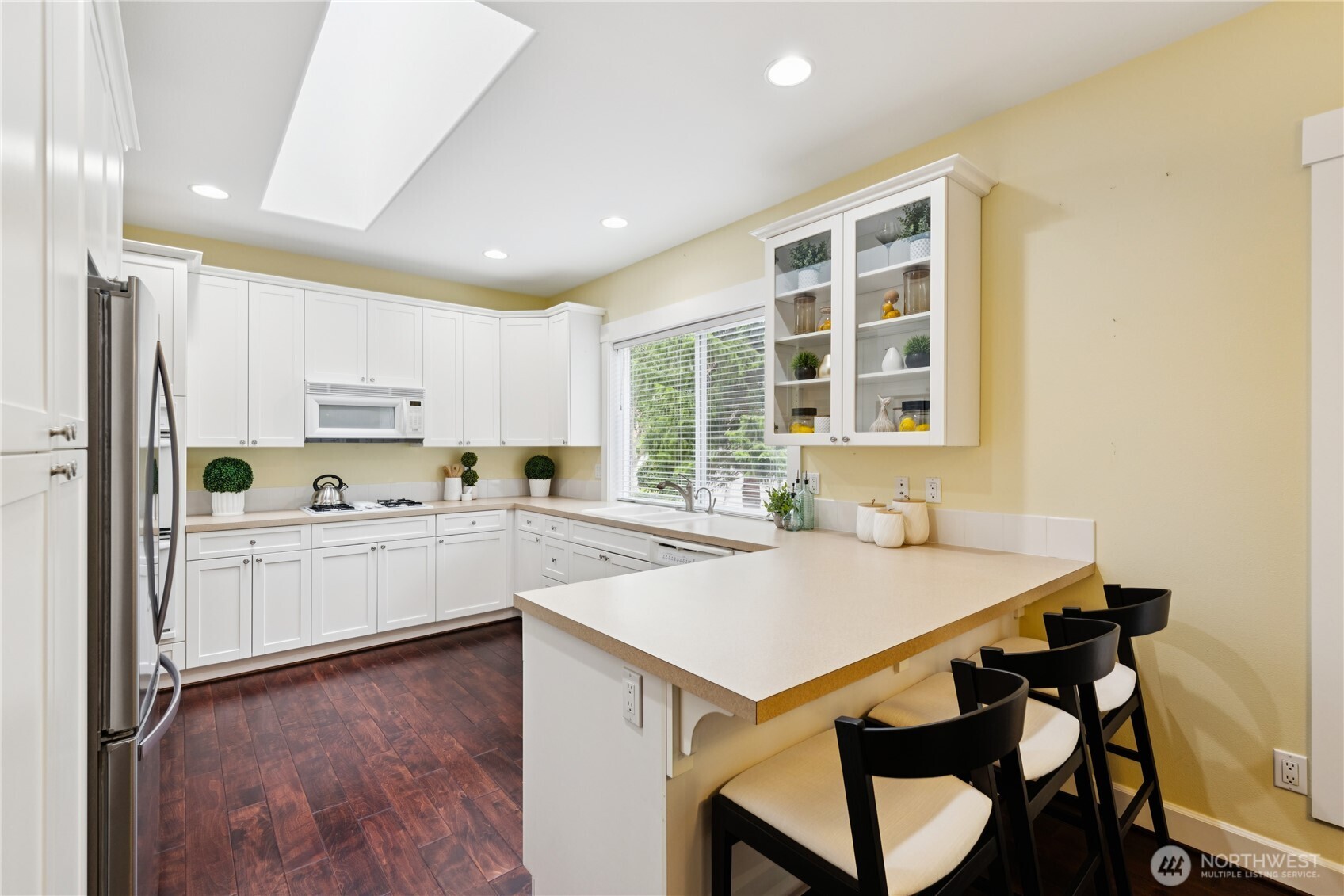 2218 Cascade Court