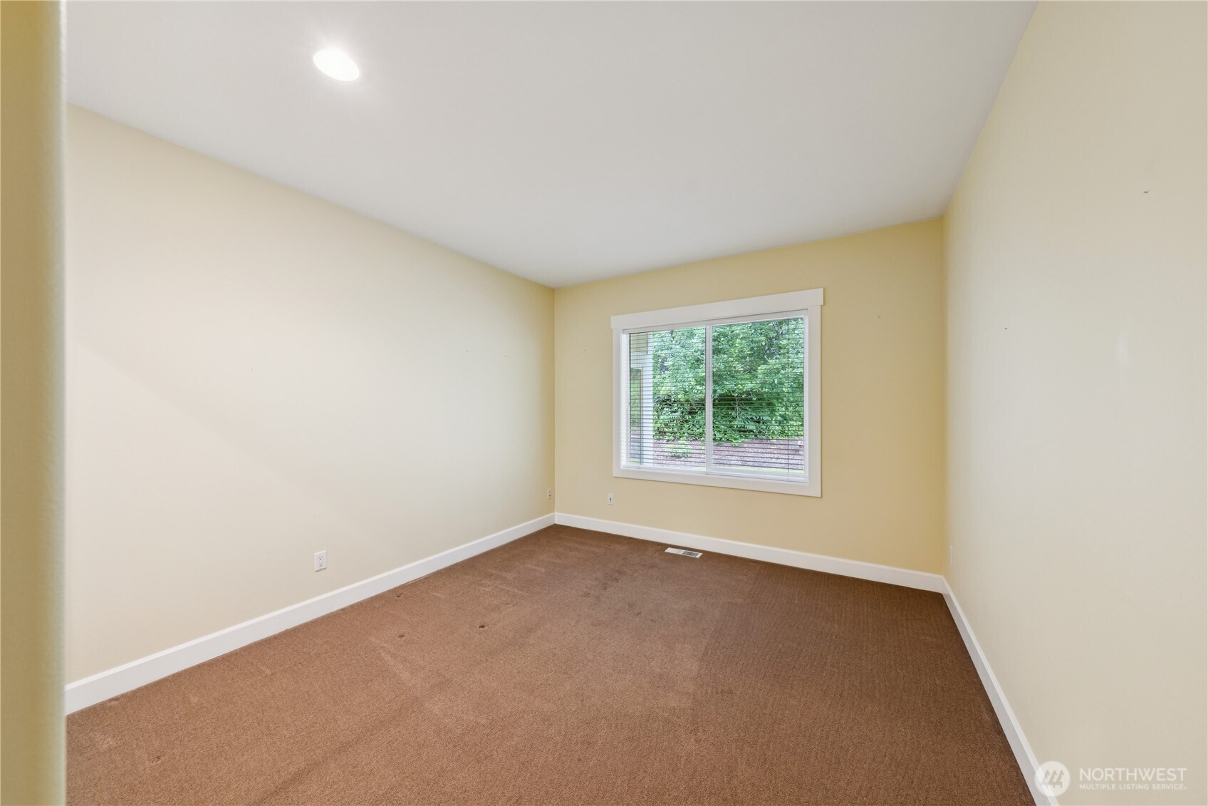 2218 Cascade Court
