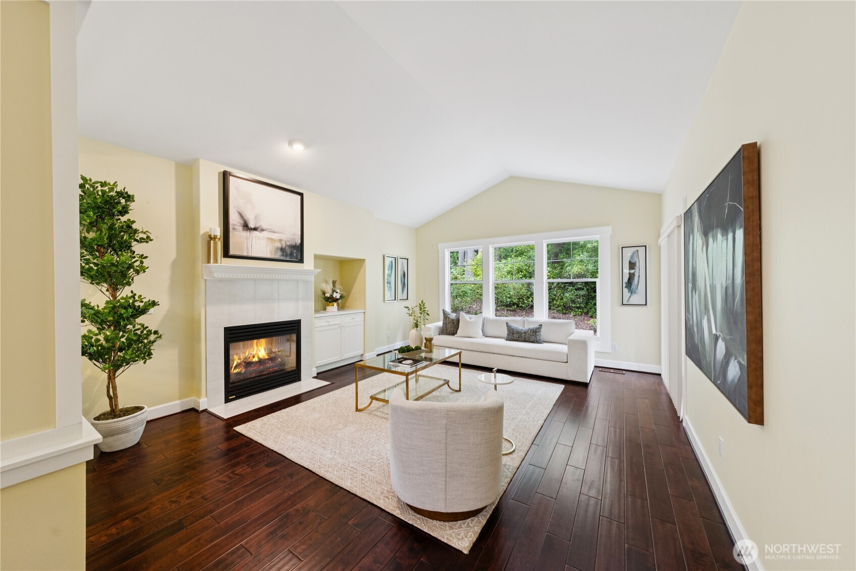 2218 Cascade Court