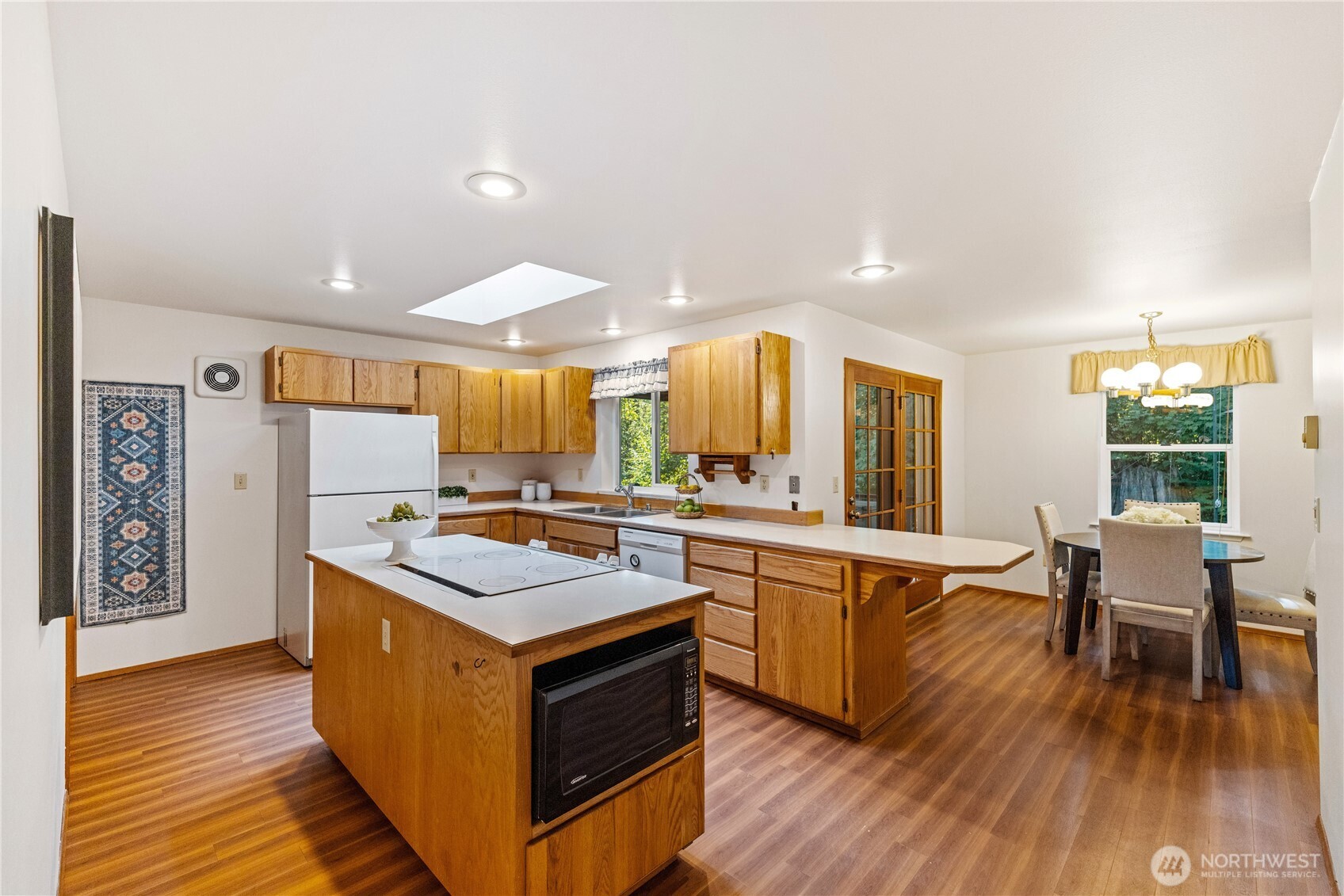 9625 101st Avenue NE