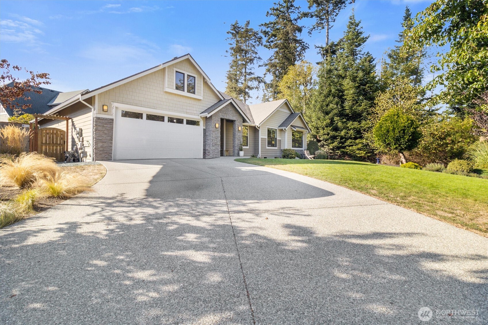 2712 Coho Lane