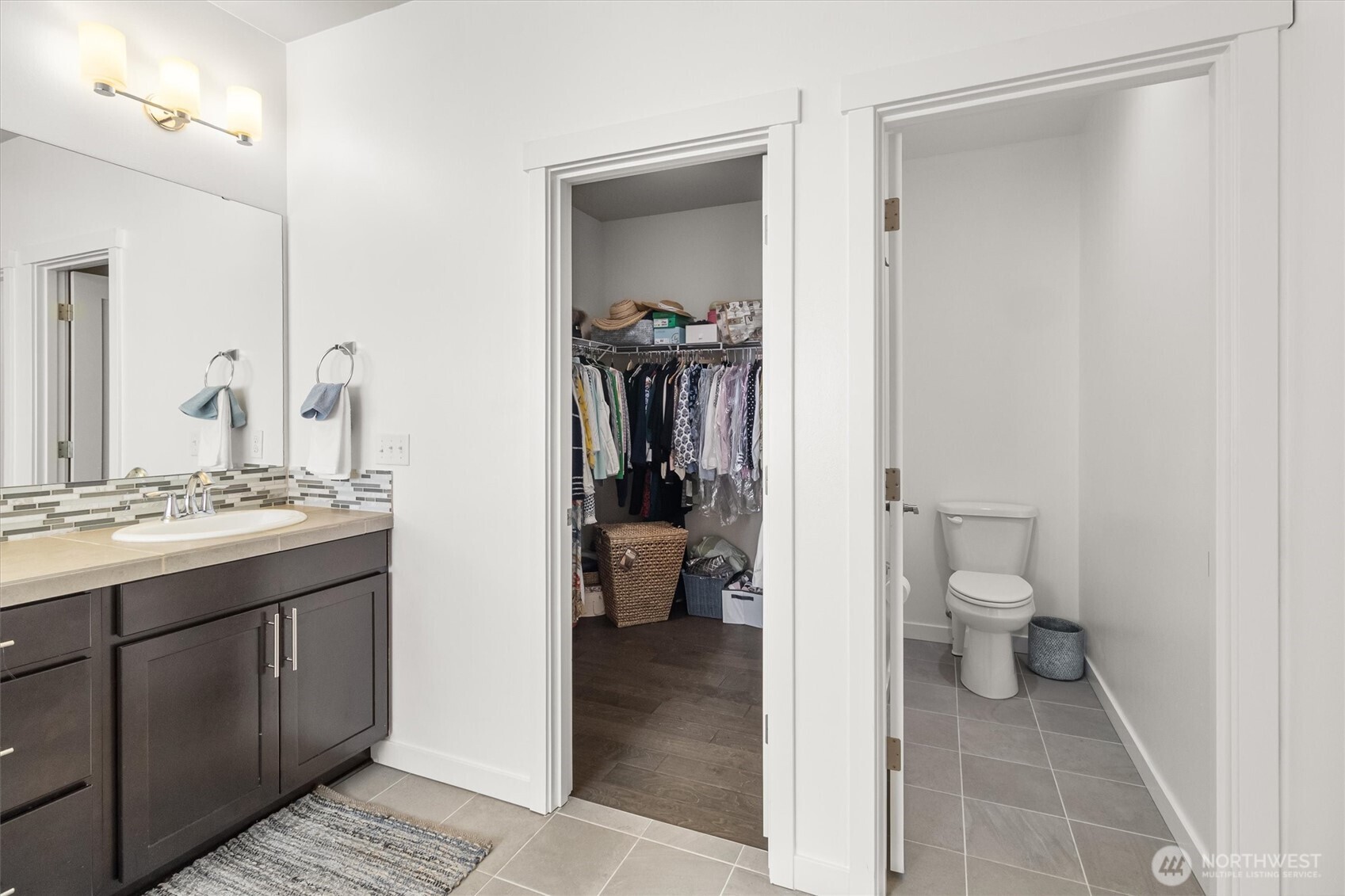 2712 Coho Lane