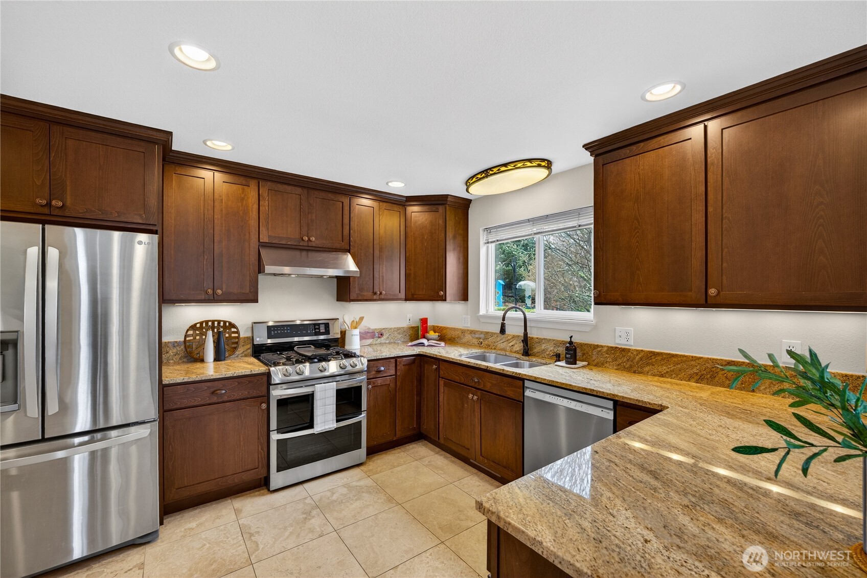 1901 Copper Pond Place