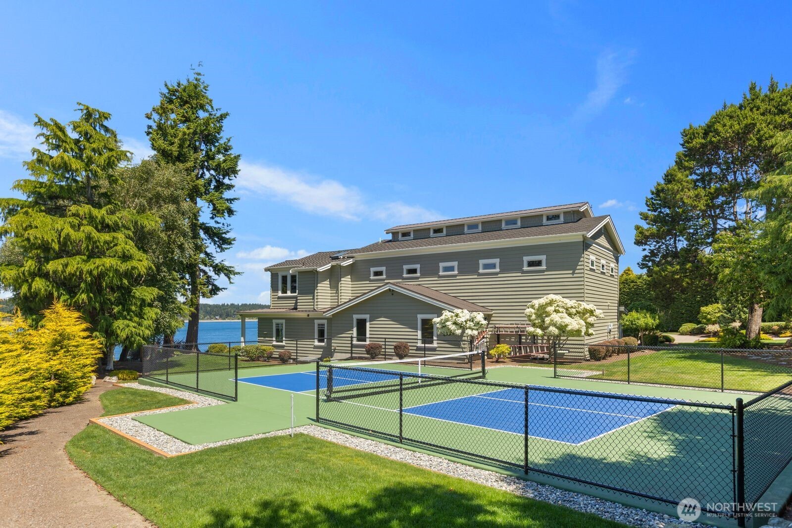 1114 B Avenue