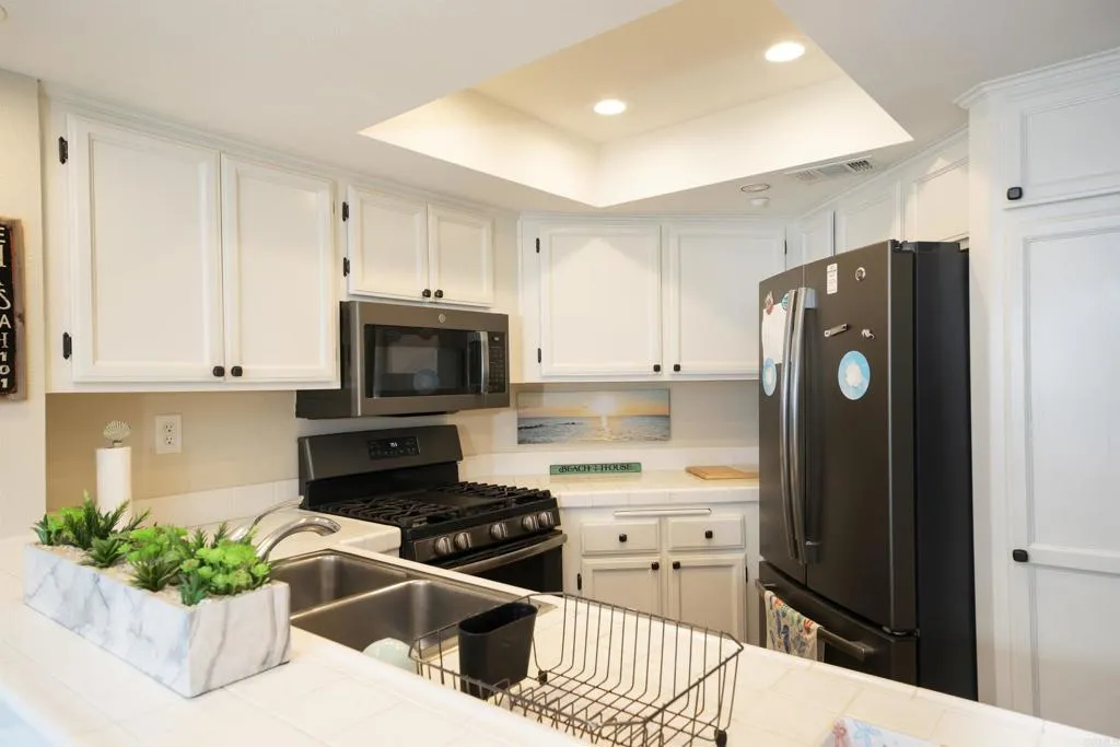 400 N The Strand Unit 51, Oceanside Unit: 51