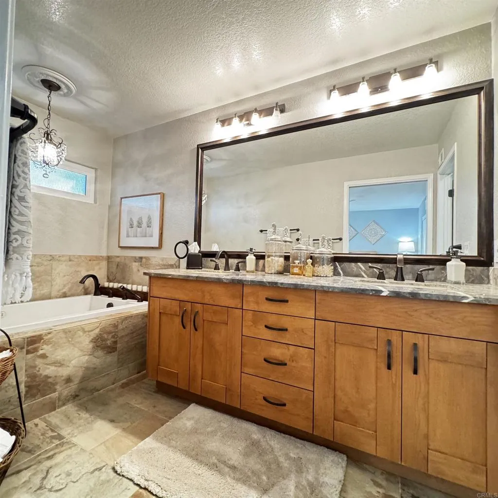 1981 Stonecrest Court