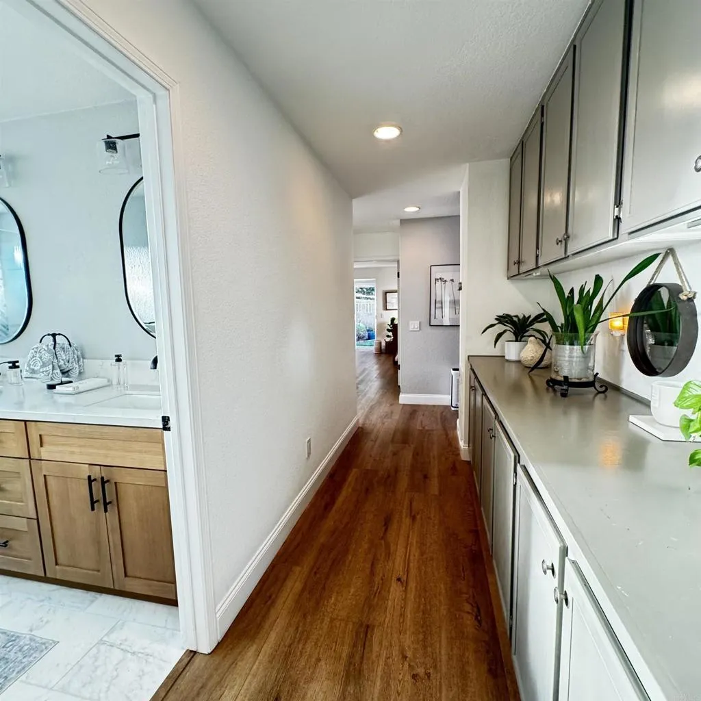 1981 Stonecrest Court