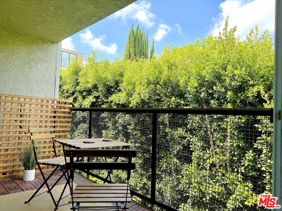 9005 Cynthia St Unit: 409