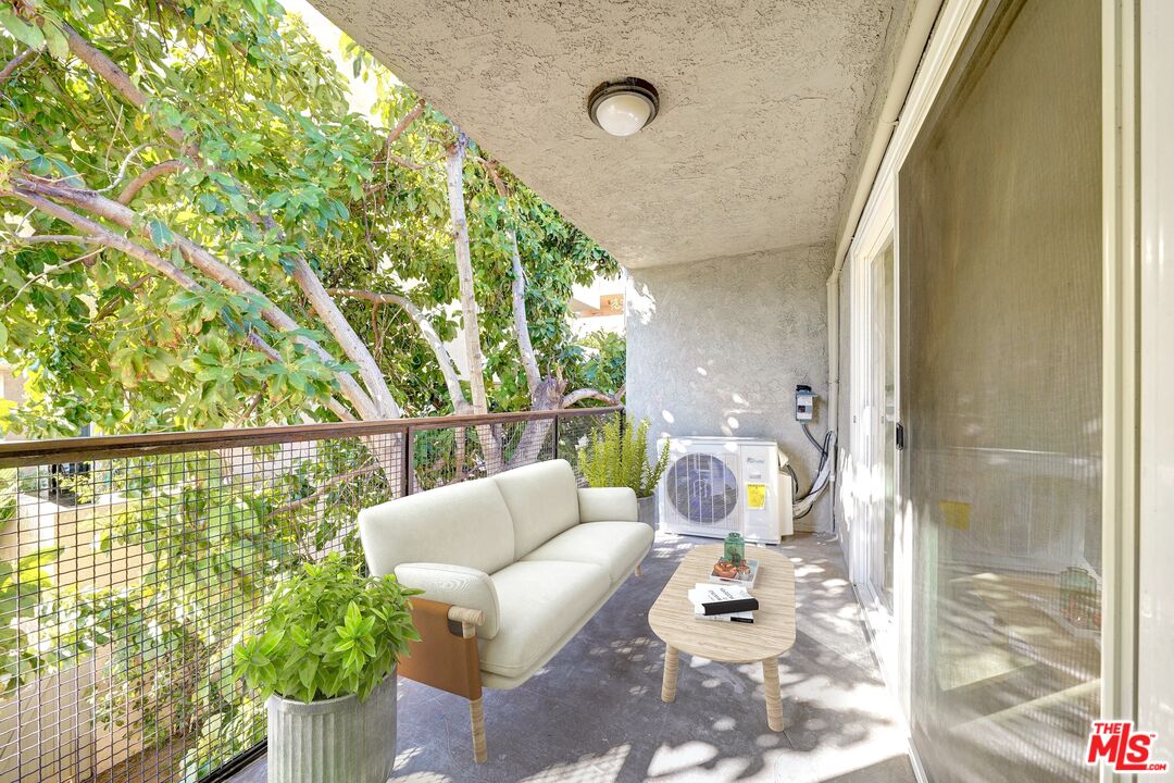 9005 Cynthia St Unit: 412