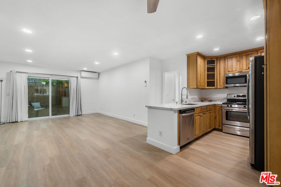 9005 Cynthia St Unit: 116