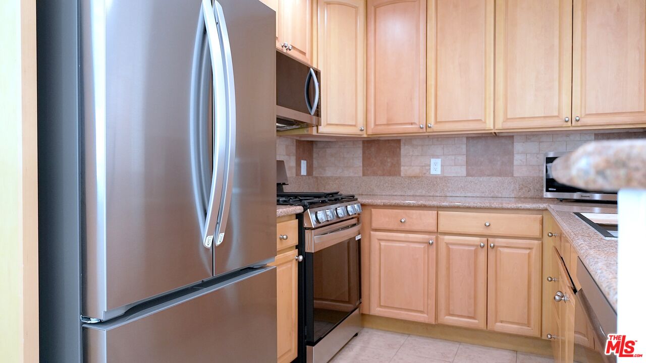 9005 Cynthia St Unit: 414