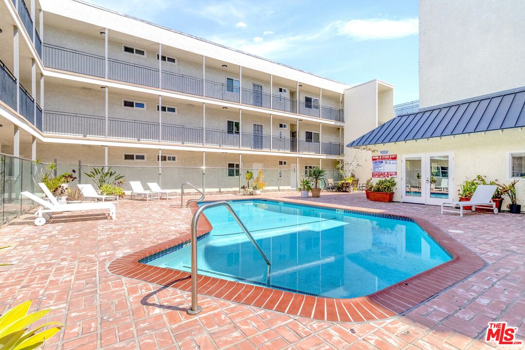 9005 Cynthia St Unit: 103