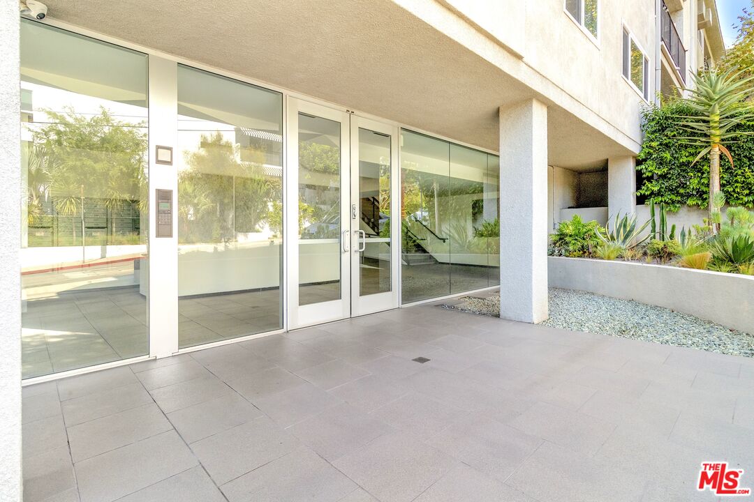 9005 Cynthia St Unit: 103