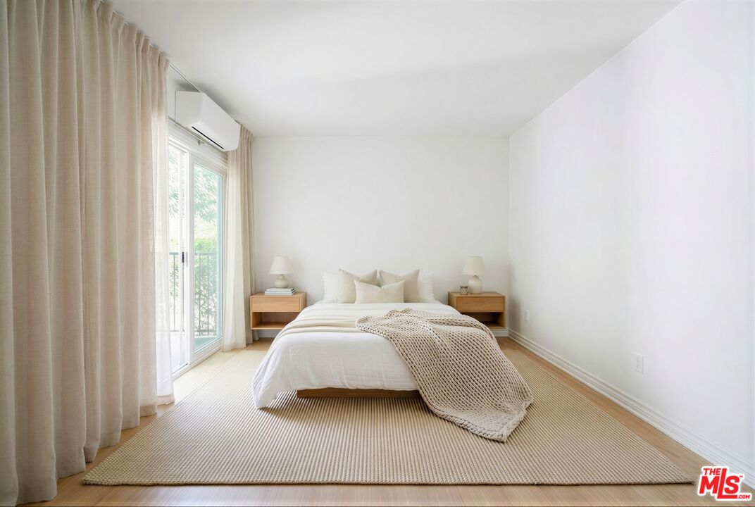 9005 Cynthia St Unit: 103