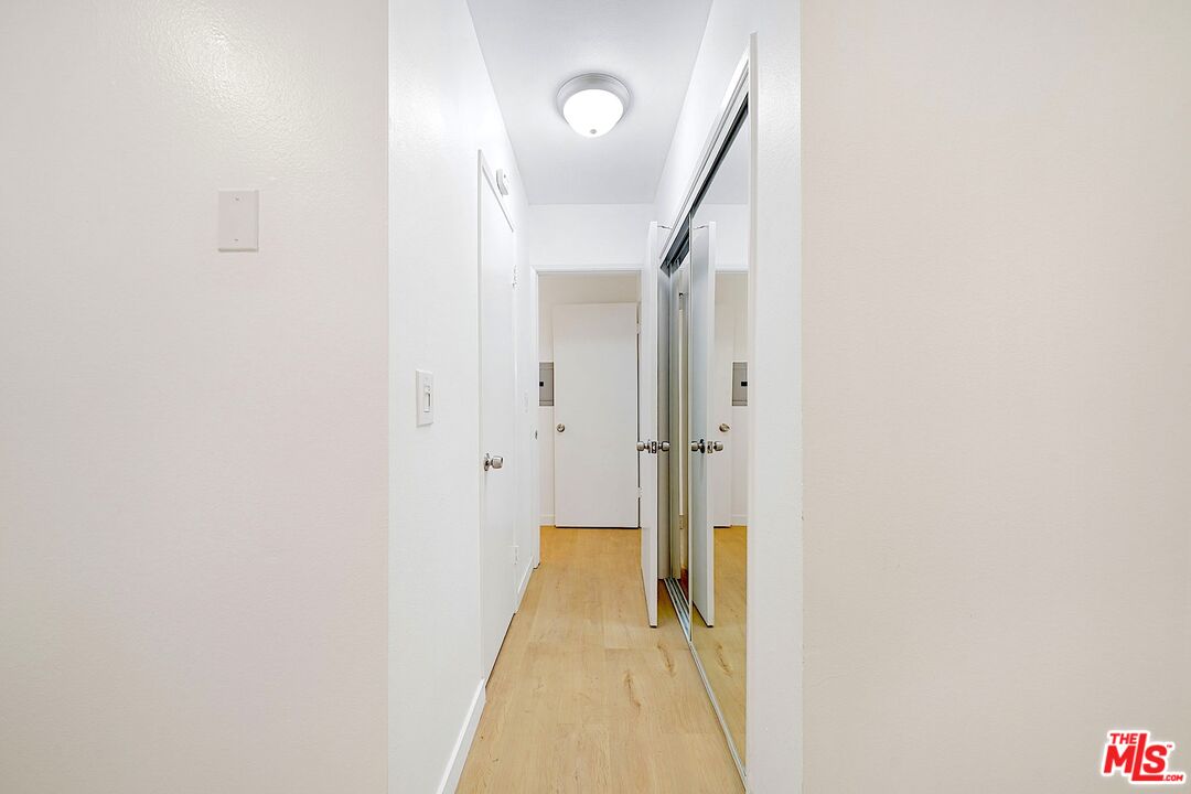 9005 Cynthia St Unit: 216