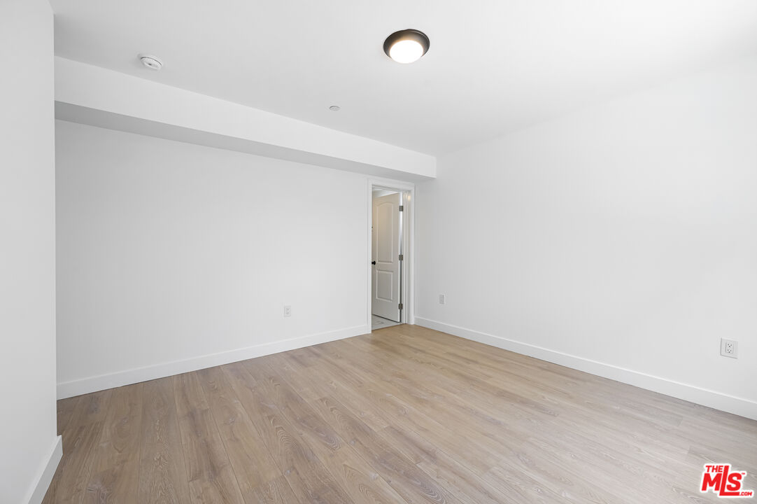 7306 Independence Ave