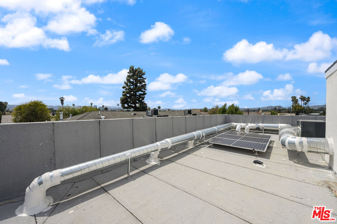 7306 Independence Ave