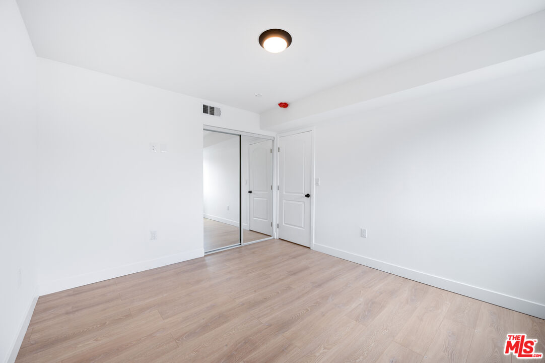 7306 Independence Ave