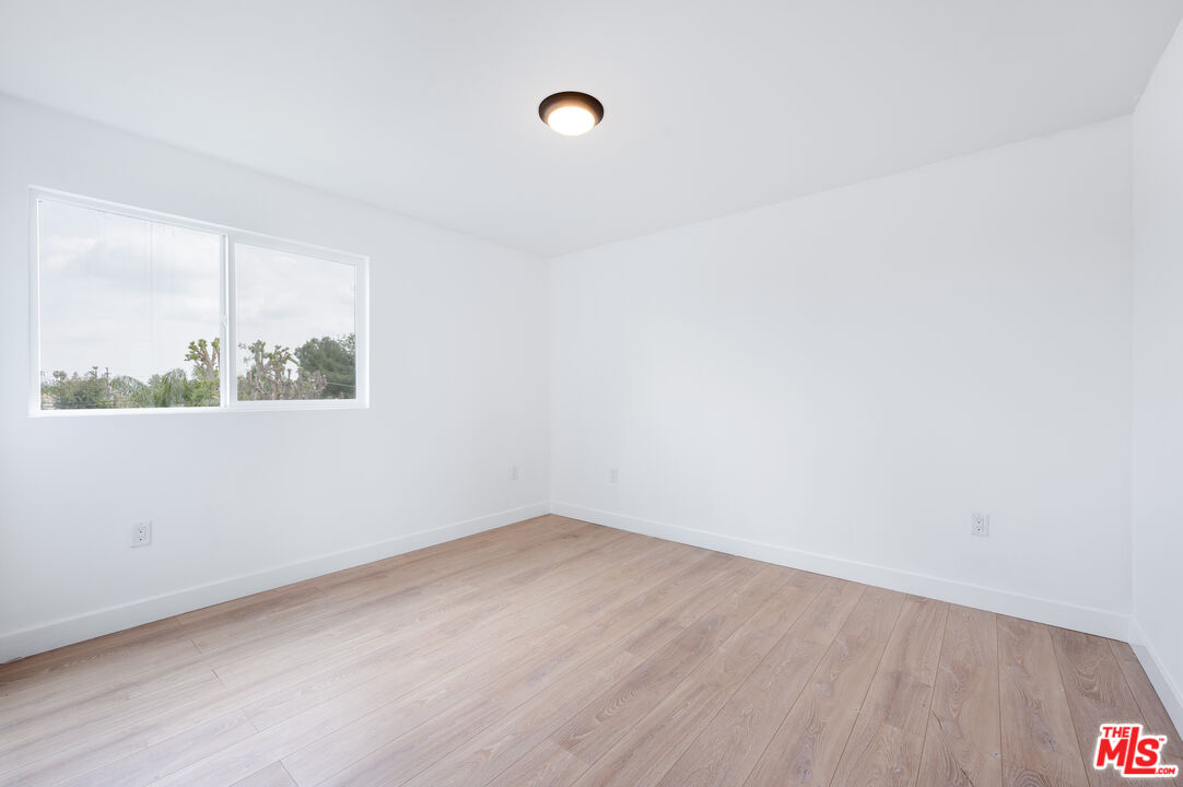 7306 Independence Ave