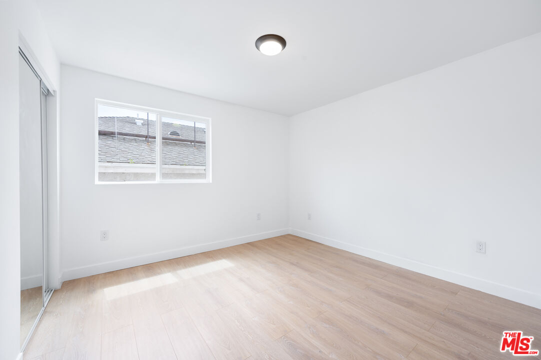 7306 Independence Ave