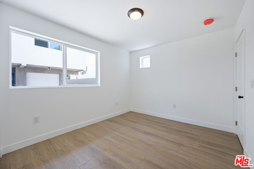 7306 Independence Ave