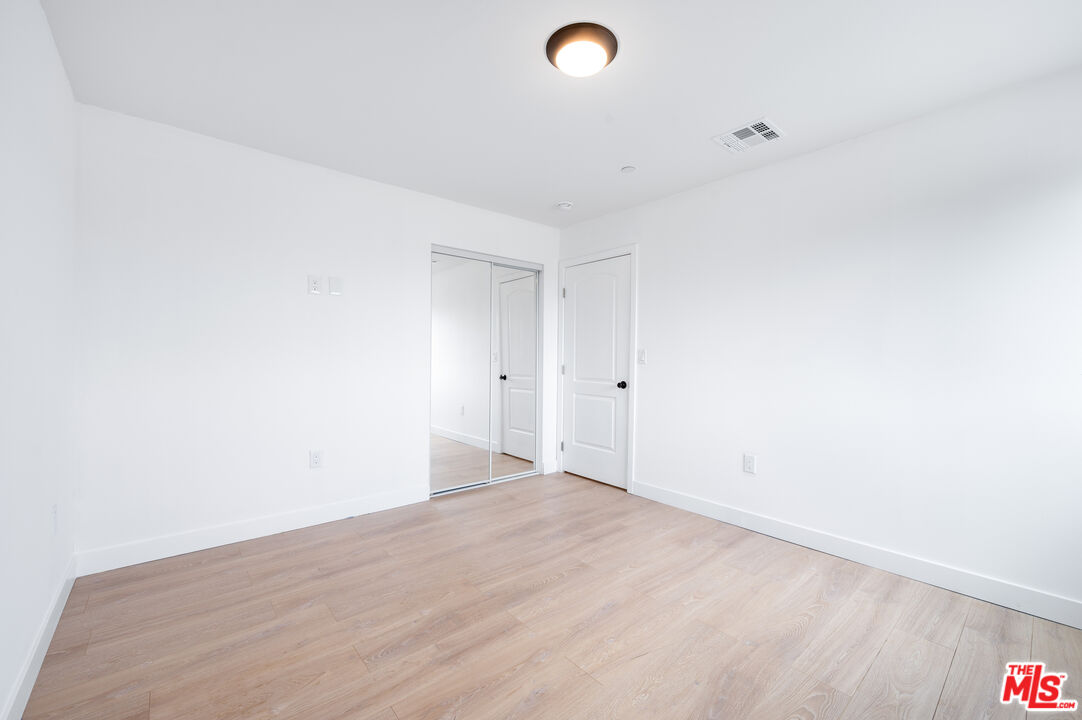 7306 Independence Ave