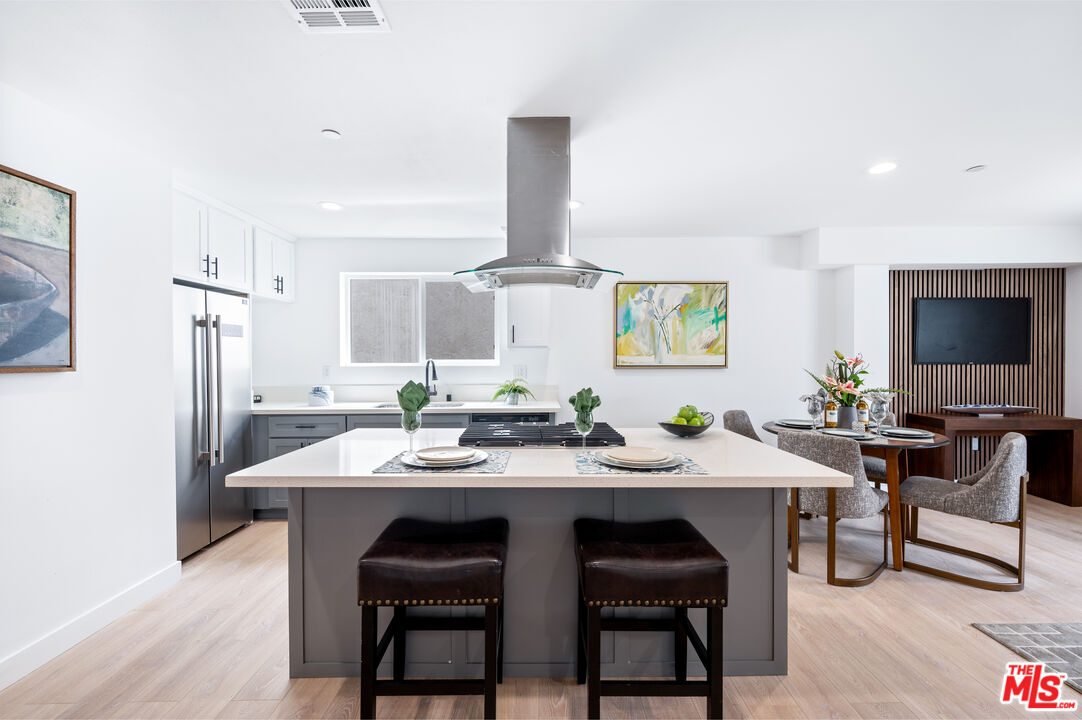 7306 Independence Ave