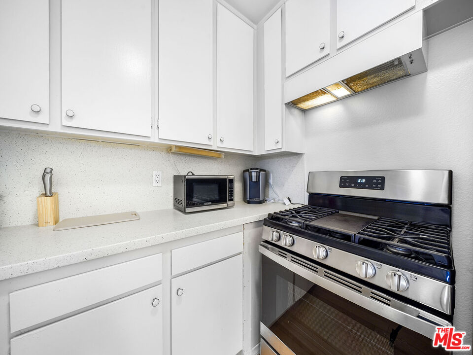 9005 Cynthia St Unit: 413
