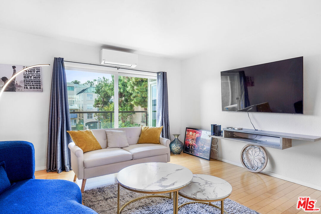 9005 Cynthia St Unit: 413