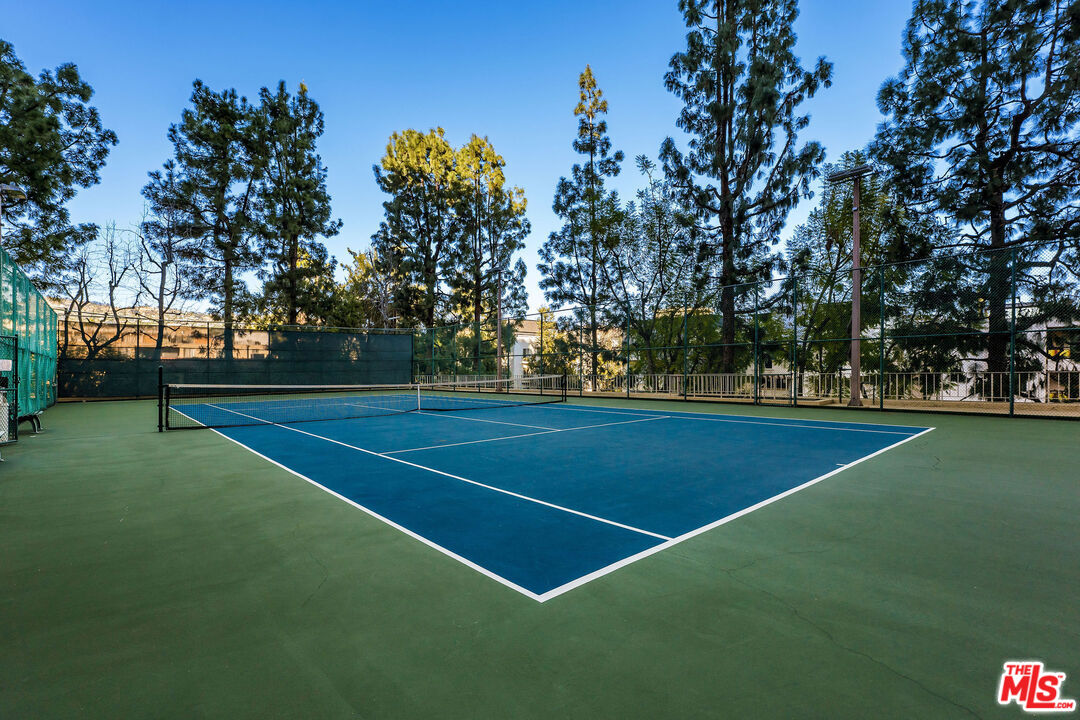 100 S Doheny Dr Unit: 1001