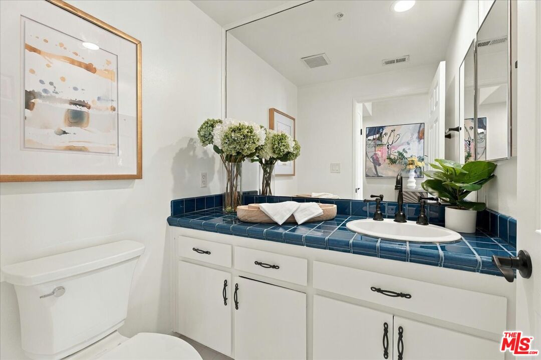 1645 Camden Ave Unit: 202
