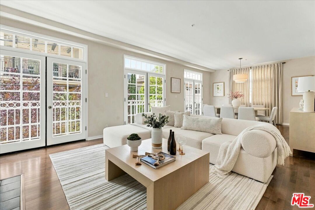 1645 Camden Ave Unit: 202