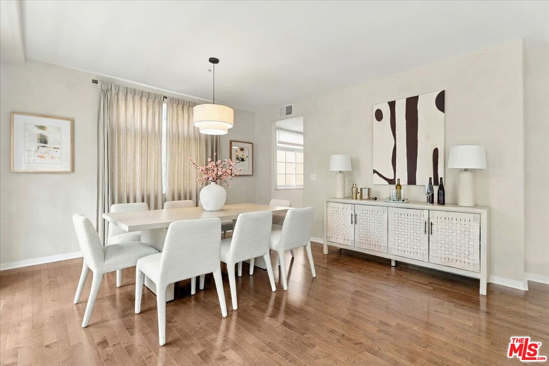 1645 Camden Ave Unit: 202