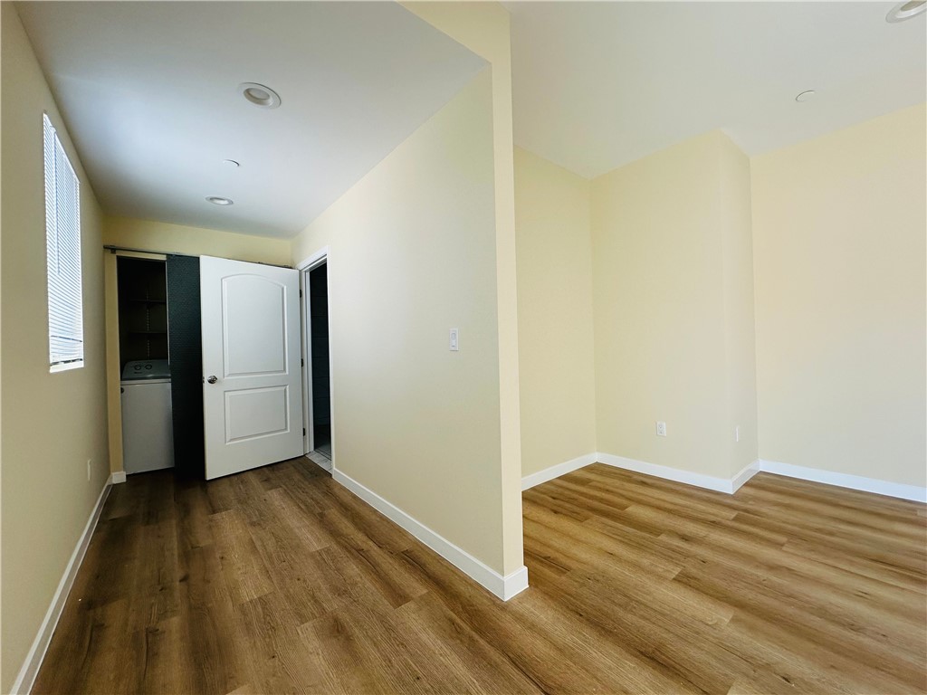 1002 E 33rd ST Unit: 3
