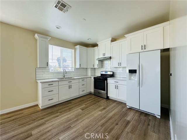 1002 E 33rd ST Unit: 3