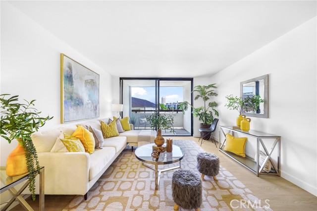222 S Central AVE Unit: 203