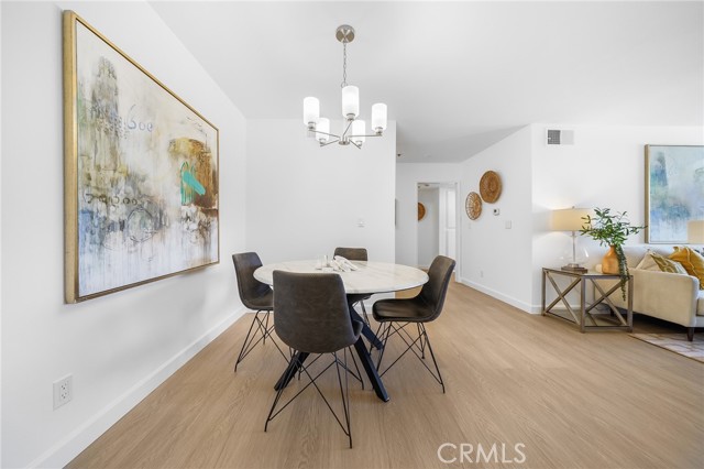 222 S Central AVE Unit: 203