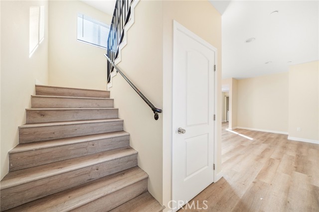 1002 E 33rd ST Unit: 3