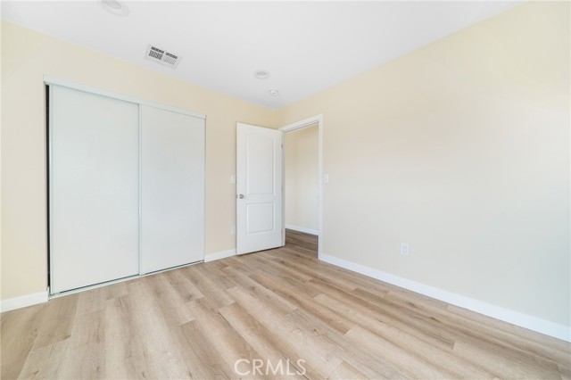 1002 E 33rd ST Unit: 3