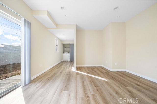 1002 E 33rd ST Unit: 3