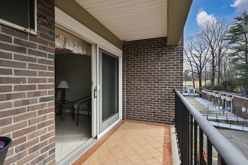 66 Main St # 32A