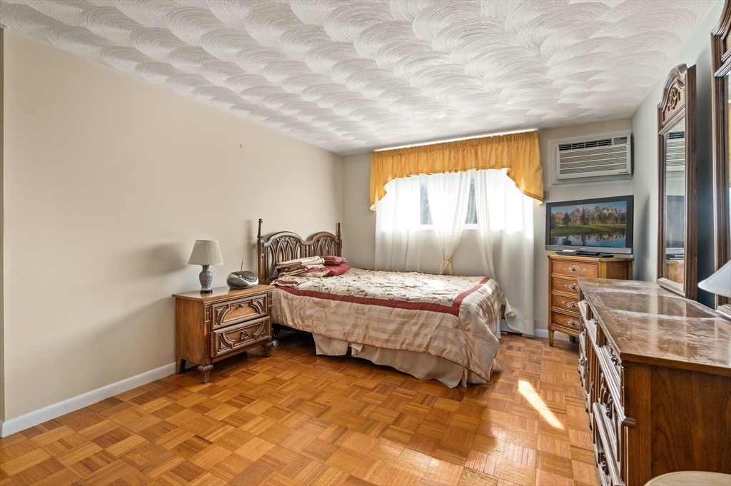 66 Main St # 32A
