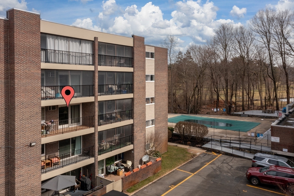 66 Main St # 32A