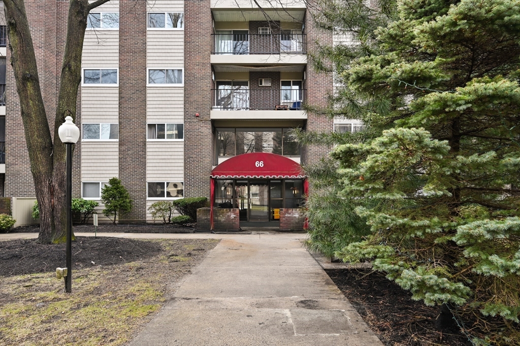 66 Main St # 32A